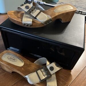 The Dr Scholls Original Womens Wood Sandals Size 9M Rogue S126 Slip On